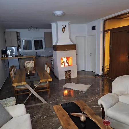 Slatinska Idila - Kuca Sa Bazenom * Bunar